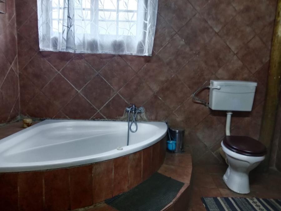 5 Bedroom Property for Sale in Kuruman Northern Cape